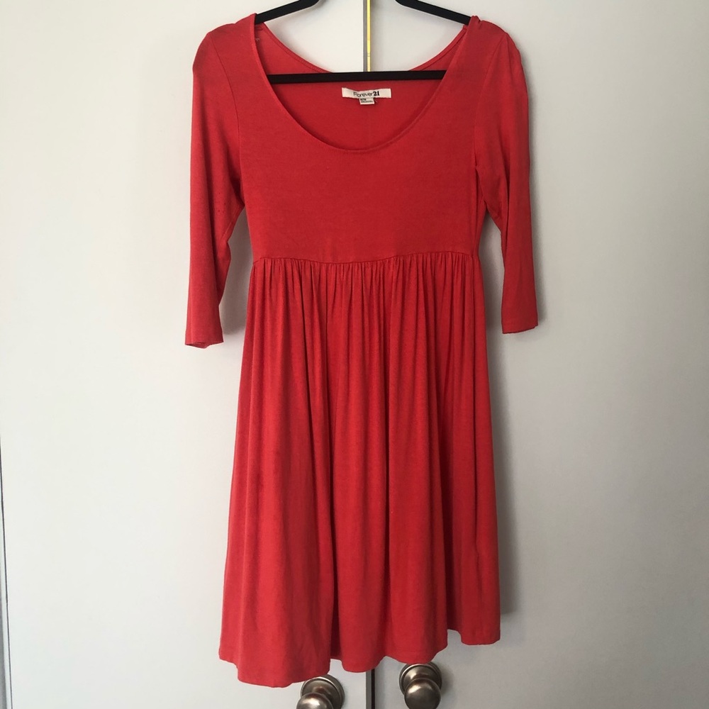 Pink sleeved summer dress